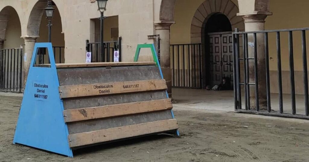 Obstáculos taurinos - Espectáculos Daniel